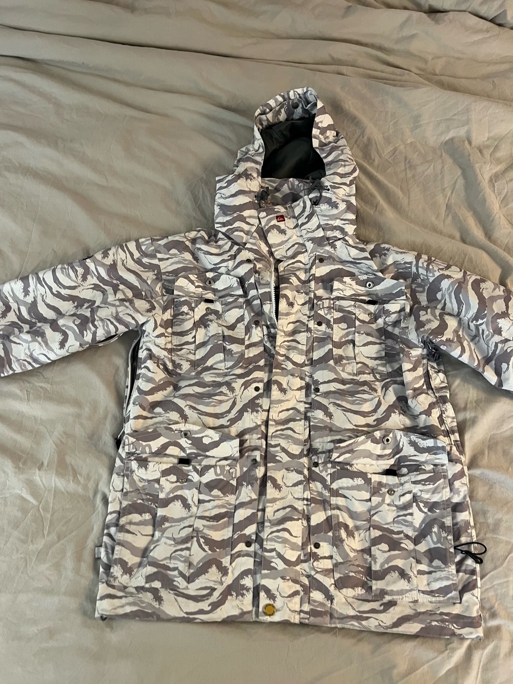 Quicksilver snowboard jacket Hooded Winter Jacket Camoflauge men’s ski 5k